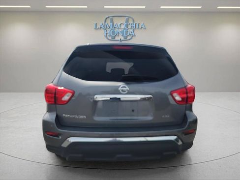 Used 2019 Nissan Pathfinder S AWD/4WD image 4