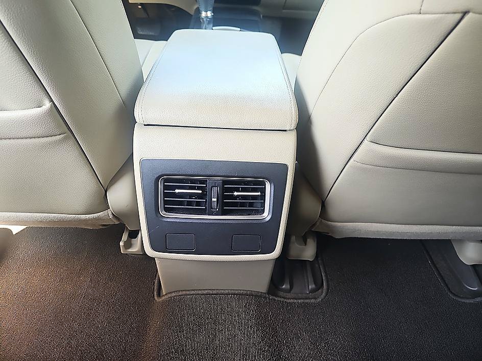 Used 2018 Acura RDX w/ Advance Package FWD image 27
