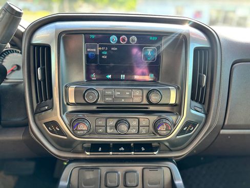 Used 2014 Chevrolet Silverado 1500 LTZ Z71 AWD/4WD image 17