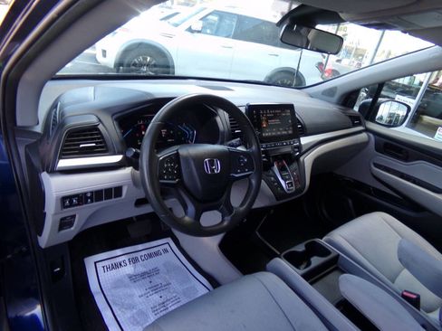 Used 2021 Honda Odyssey EX image 8
