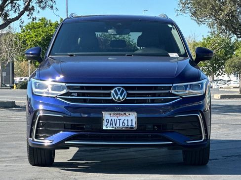 Used 2022 Volkswagen Tiguan SEL R-Line image 9
