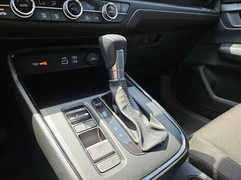Used 2025 Honda CR-V EX image 11