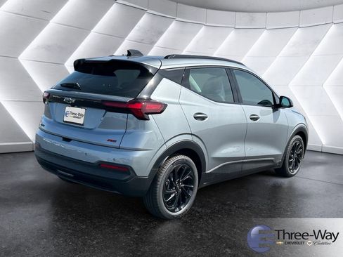 New 2027 Chevrolet Bolt RS w/ Technology Package FWD image 5