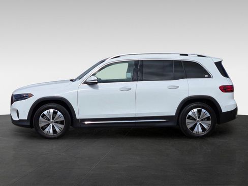 Used 2024 Mercedes-Benz EQB 300 4MATIC image 7