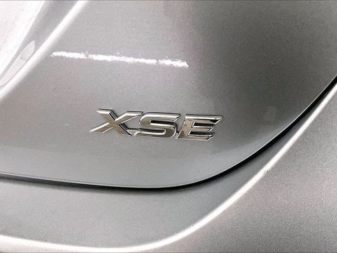 Used 2023 Toyota Camry XSE image 13