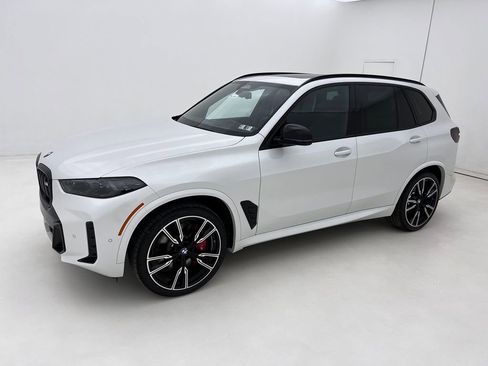 New 2026 BMW X5 M60i w/ Executive Package image 2