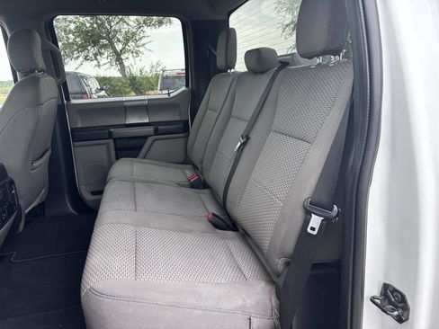 Used 2021 Ford F350 XLT w/ XLT Premium Package AWD/4WD image 17