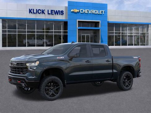 New 2026 Chevrolet Silverado 1500 LT Trail Boss w/ Convenience Package II image 2