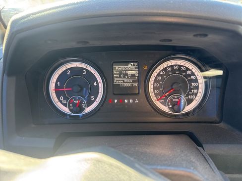 Used 2017 RAM 2500 Tradesman w/ Chrome Appearance Group image 10