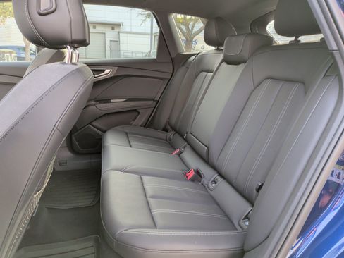 Certified 2023 Audi Q4 e-tron Premium Plus image 32