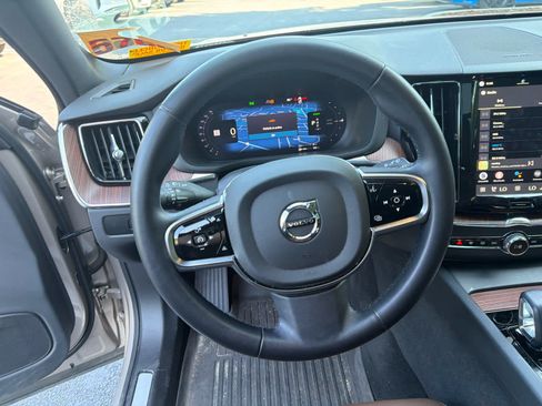 Used 2024 Volvo XC60 T8 Plus w/ Protection Package Premier AWD/4WD image 26