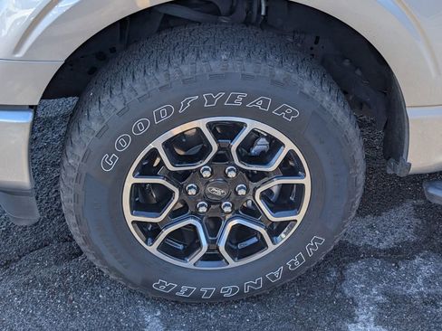 Used 2021 Ford F150 XLT w/ Equipment Group 302A High image 22