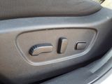 Used 2019 Nissan Rogue SV image 4