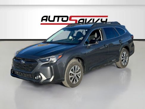 Used 2023 Subaru Outback Limited AWD/4WD image 3