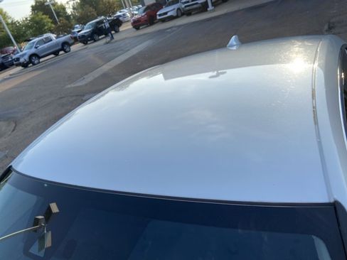 Used 2019 Honda Accord LX image 28