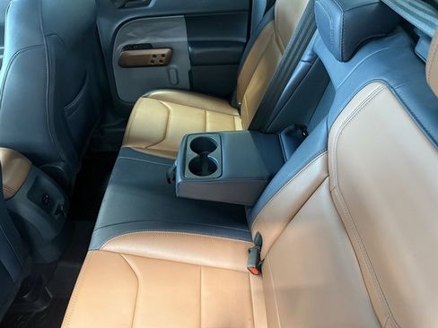 Used 2023 Ford Maverick Lariat w/ Equipment Group 500A Standard image 17