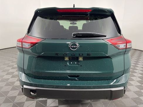 New 2026 Nissan Rogue SV FWD image 10