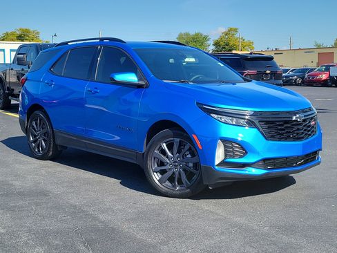 Used 2024 Chevrolet Equinox RS FWD image 30