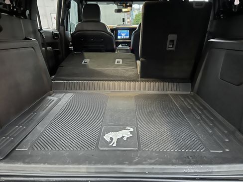 Used 2023 Ford Bronco Big Bend w/ Sasquatch Package image 19