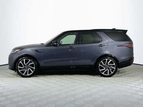 Used 2025 Land Rover Discovery Dynamic SE image 8