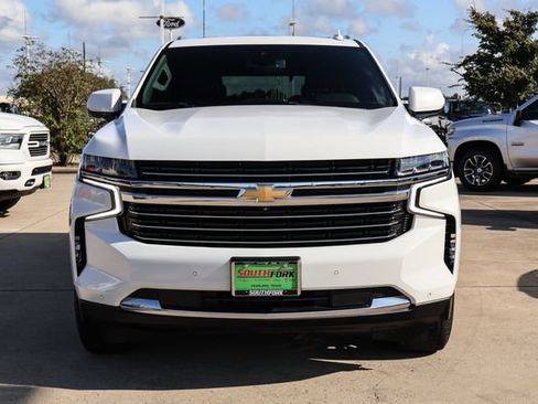 Used 2023 Chevrolet Tahoe LT w/ LT Signature Package AWD/4WD image 2