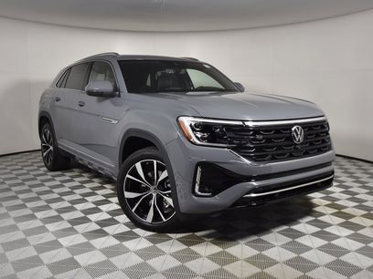 New 2025 Volkswagen Atlas Cross Sport SEL Premium R-Line