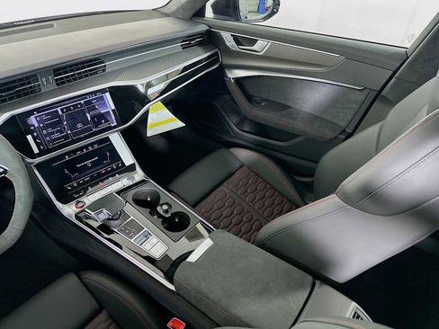 New 2026 Audi RS 6 performance image 22