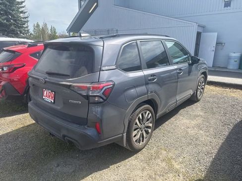 Used 2025 Subaru Forester Touring w/ Popular Package - Touring image 2