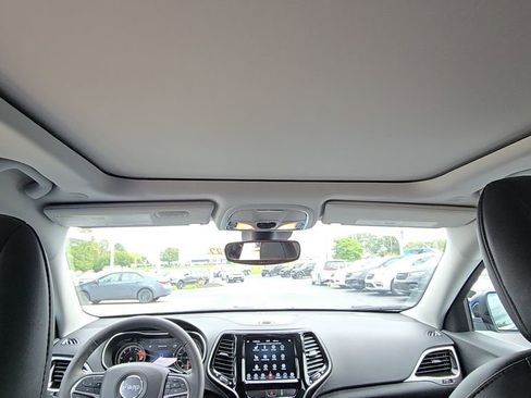 Certified 2022 Jeep Cherokee Limited image 22