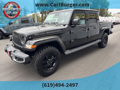 New 2025 Jeep Gladiator Sport