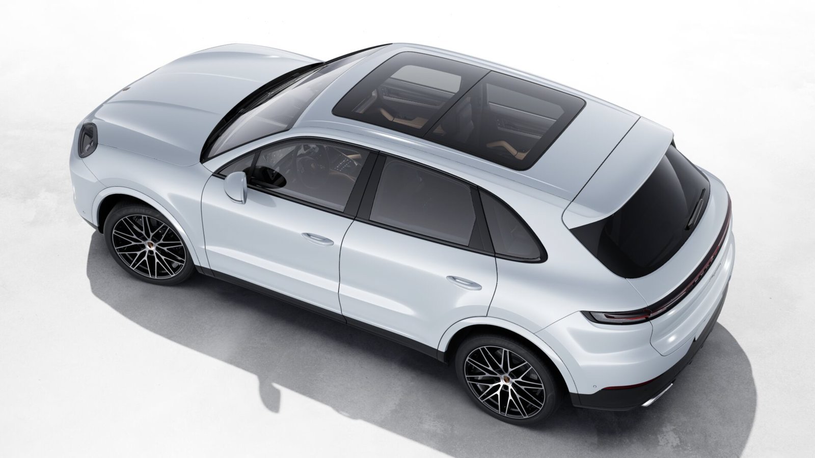 Certified 2024 Porsche Cayenne AWD/4WD image 2