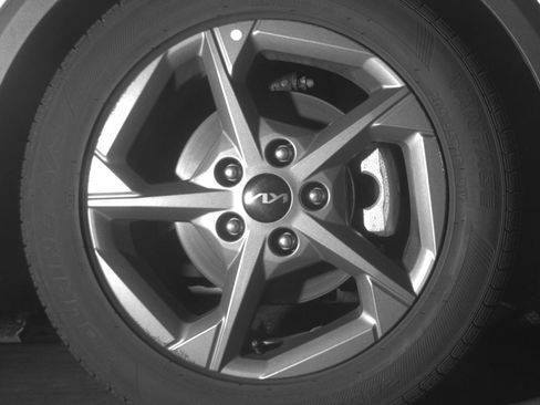 Used 2025 Kia K4 LXS image 13