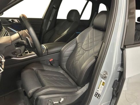 Used 2026 BMW X5 xDrive40i w/ M Sport Package AWD/4WD image 6