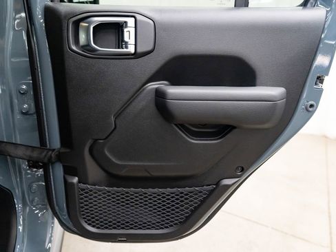 New 2026 Jeep Gladiator Mojave image 30