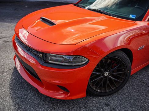Used 2017 Dodge Charger R/T Scat Pack w/ Beats Audio Group image 2