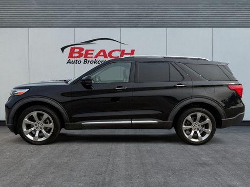 Used 2020 Ford Explorer Platinum w/ Premium Technology Package AWD/4WD image 5