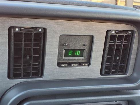 Used 1988 Ford Thunderbird Turbo U image 3