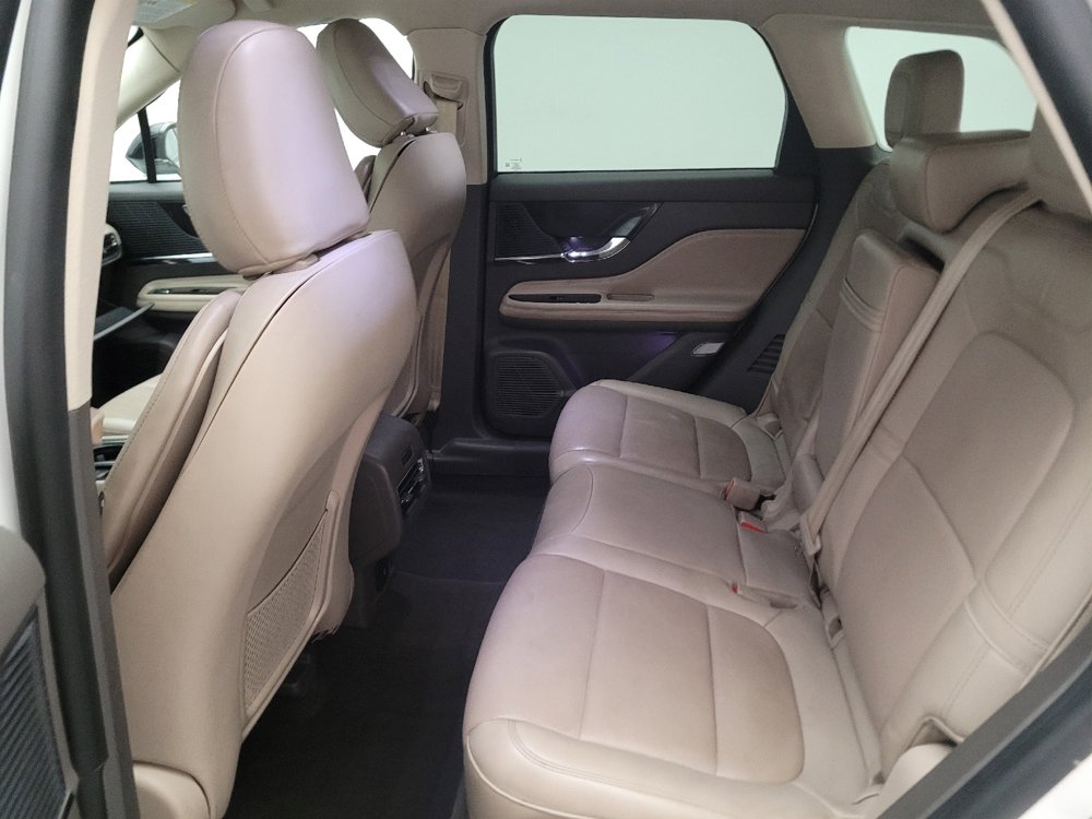 Used 2022 Lincoln Corsair AWD w/ Premium Package image 18