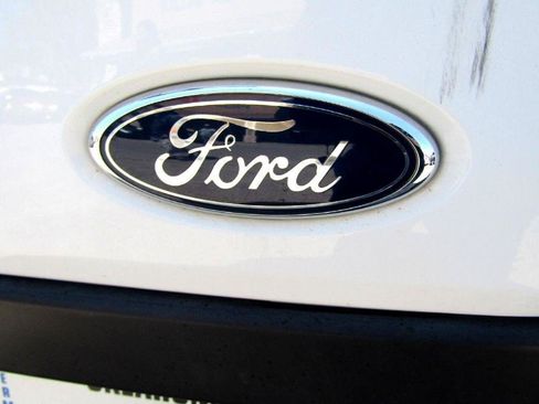 Used 2020 Ford Transit 250 Medium Roof RWD image 9