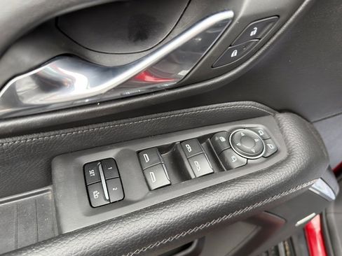 Used 2023 GMC Yukon XL Denali w/ Denali Reserve Package image 44