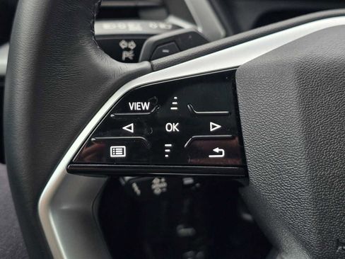 Used 2024 Audi Q4 e-tron Premium Plus image 32