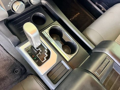 Used 2014 Toyota Tundra SR5 w/ SR5 Upgrade Package RWD image 28