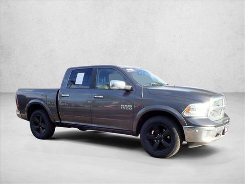 Used 2018 RAM 1500 Laramie w/ Protection Group AWD/4WD image 6