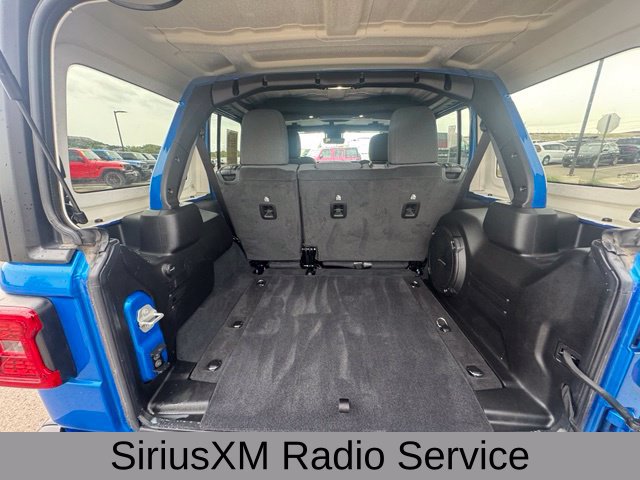 Certified 2024 Jeep Wrangler Unlimited Rubicon w/ Technology Group AWD/4WD image 25