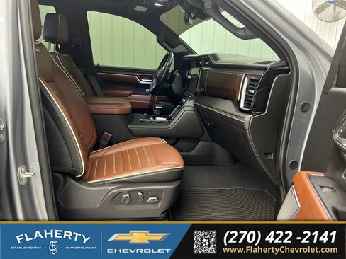 Used 2024 GMC Sierra 1500 Denali Ultimate AWD/4WD image 15