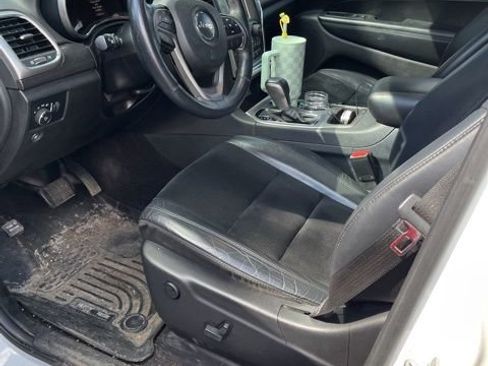 Used 2018 Jeep Grand Cherokee Altitude image 7