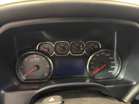 Used 2018 Chevrolet Silverado 1500 LTZ Z71 w/ Redline Edition AWD/4WD image 19
