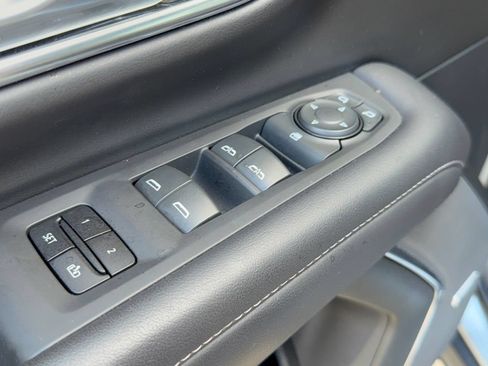 Used 2023 Chevrolet Tahoe Z71 AWD/4WD image 15