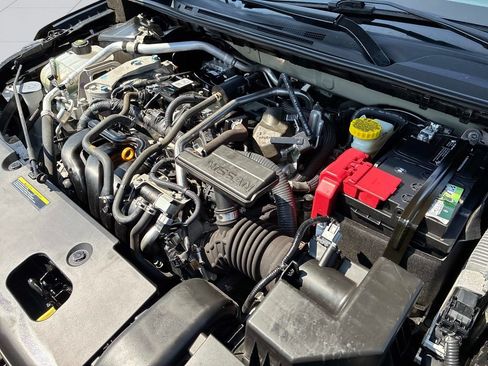 Used 2024 Nissan Sentra SV FWD image 15