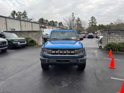 Used 2023 Ford Bronco Big Bend image 3